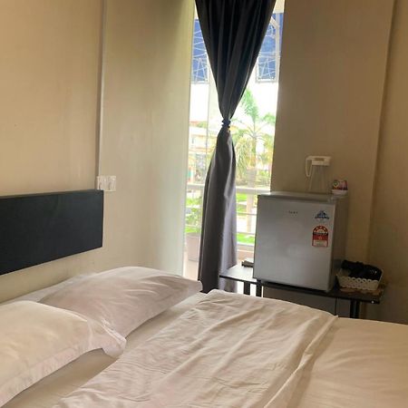 Ae Semporna Guesthouse 极潜旅店 المظهر الخارجي الصورة